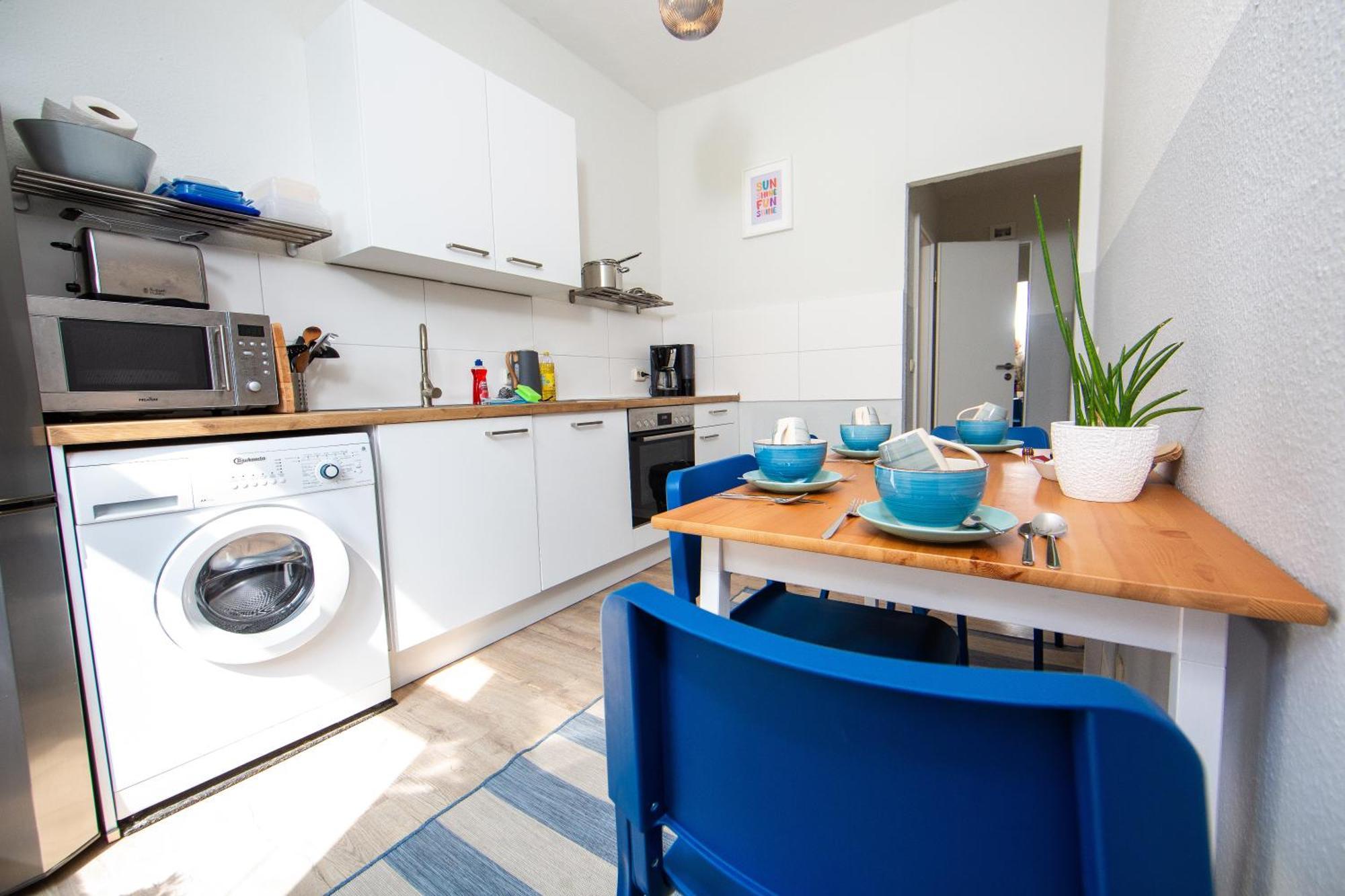 Grossraum-Apartments Mit 2Sz, Wz, Kueche, Smart-Tv, Parken, Etc Ерфурт Номер фото