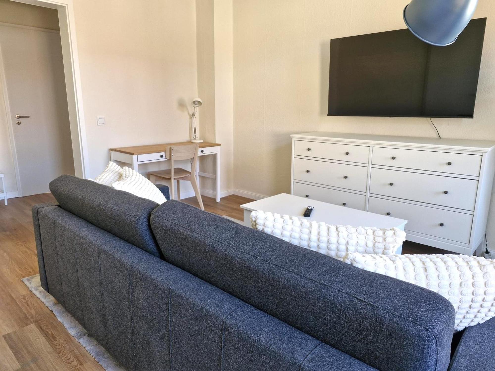 Grossraum-Apartments Mit 2Sz, Wz, Kueche, Smart-Tv, Parken, Etc Ерфурт Номер фото
